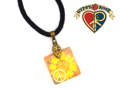 Sunshine Daisy Peace Sign Necklace