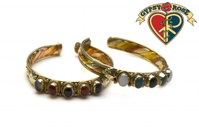 FIVE GEMSTONE TRIPLE METAL BANDS BRACELET