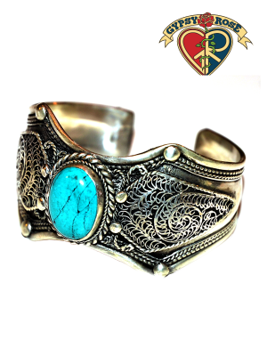 LONE STONE FILIGREE HANDWORK WRIST CUFF BRACELET