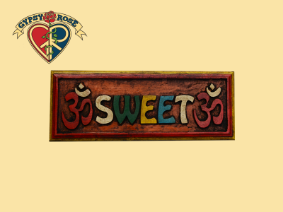 OM SWEET OM PAINTED WOODEN WALL PLAQUE WALL HANGING