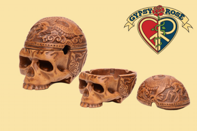 Smoke Stack Lightning Intricate Carved Resin Skull Ashtray