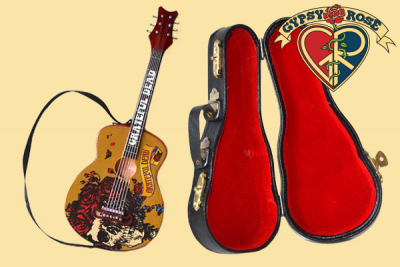 5.5 INCH GRATEFUL DEAD GUITAR WITH BLACK CASE ORNAMENT