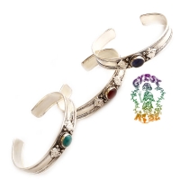 MOONLIGHT PATH ANTIQUE SILVER & GEMSTONE BRACELET