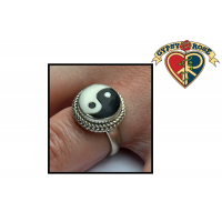 Yin Yang Round Face Adjustable Metal Ring